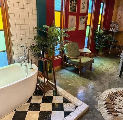 T-house 10 -6br Max15ppl Whole House With Pool * Bangkok