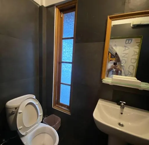 T-house 10 -6br Max15ppl Whole House With Pool Ferienhaus Bangkok