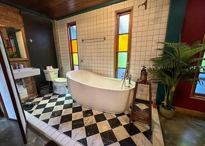 T-house 10 -6br Max15ppl Whole House With Pool * Bangkok