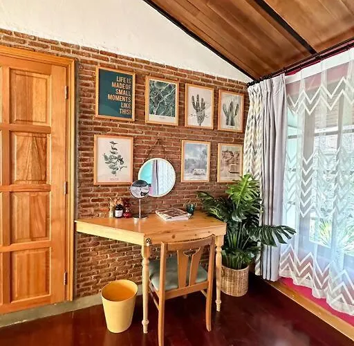 Ferienhaus T-house 10 -6br Max15ppl Whole House With Pool